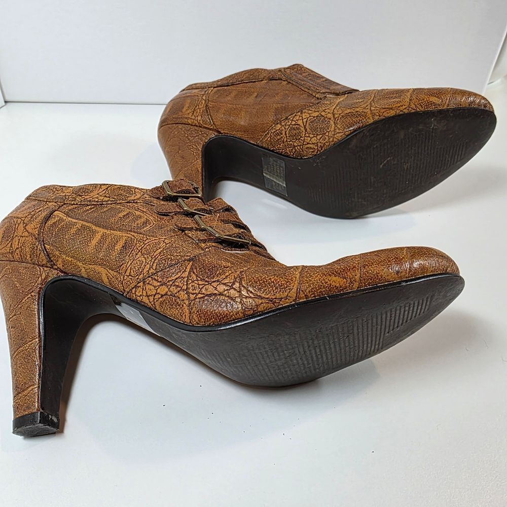 Brown Textured Women's Heels - Picture 3 of 10